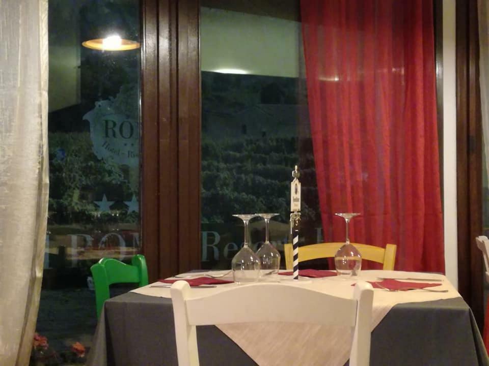 Hotel Roma Pravisdomini 外观 照片